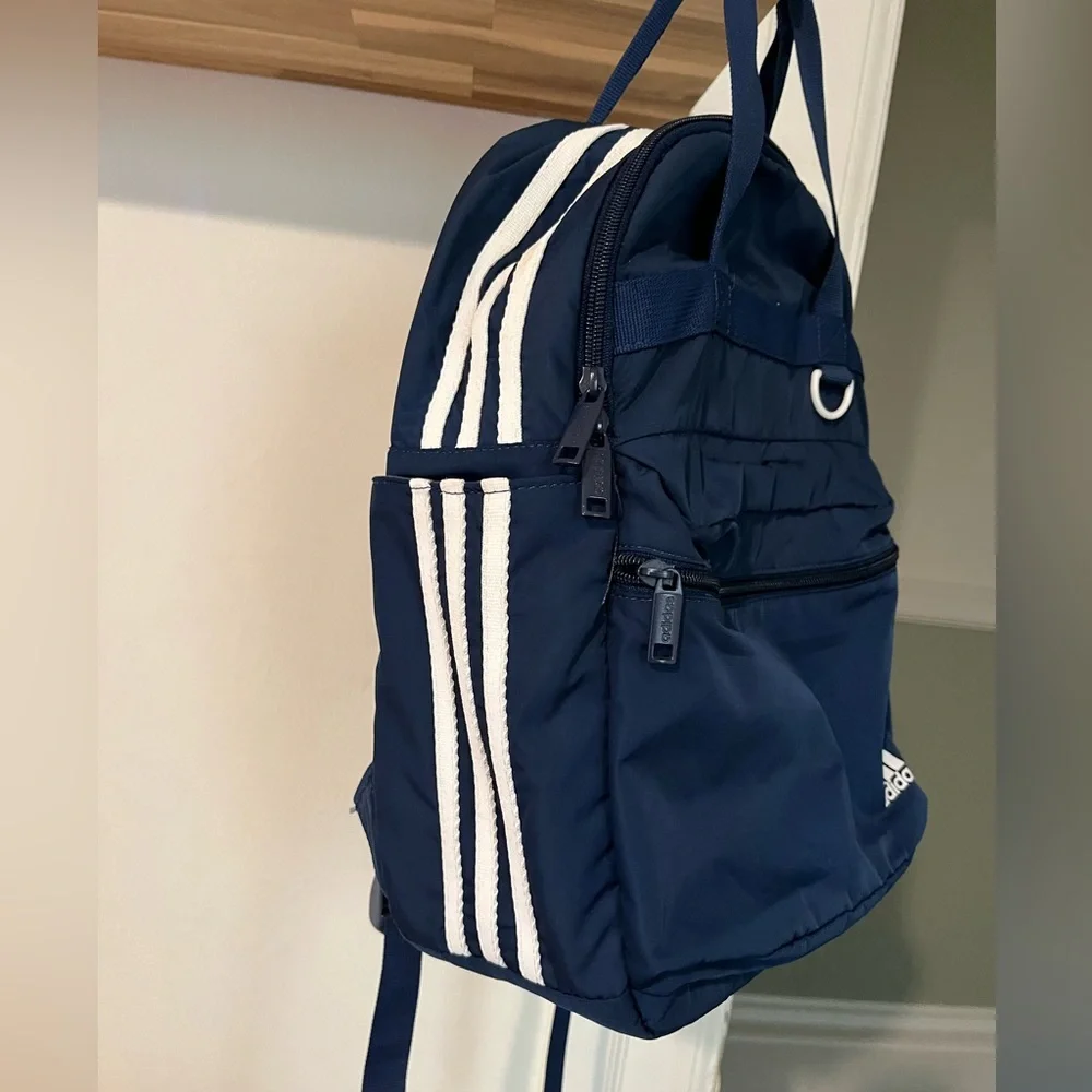 adidas 15” backpack - Picture 3 of 3